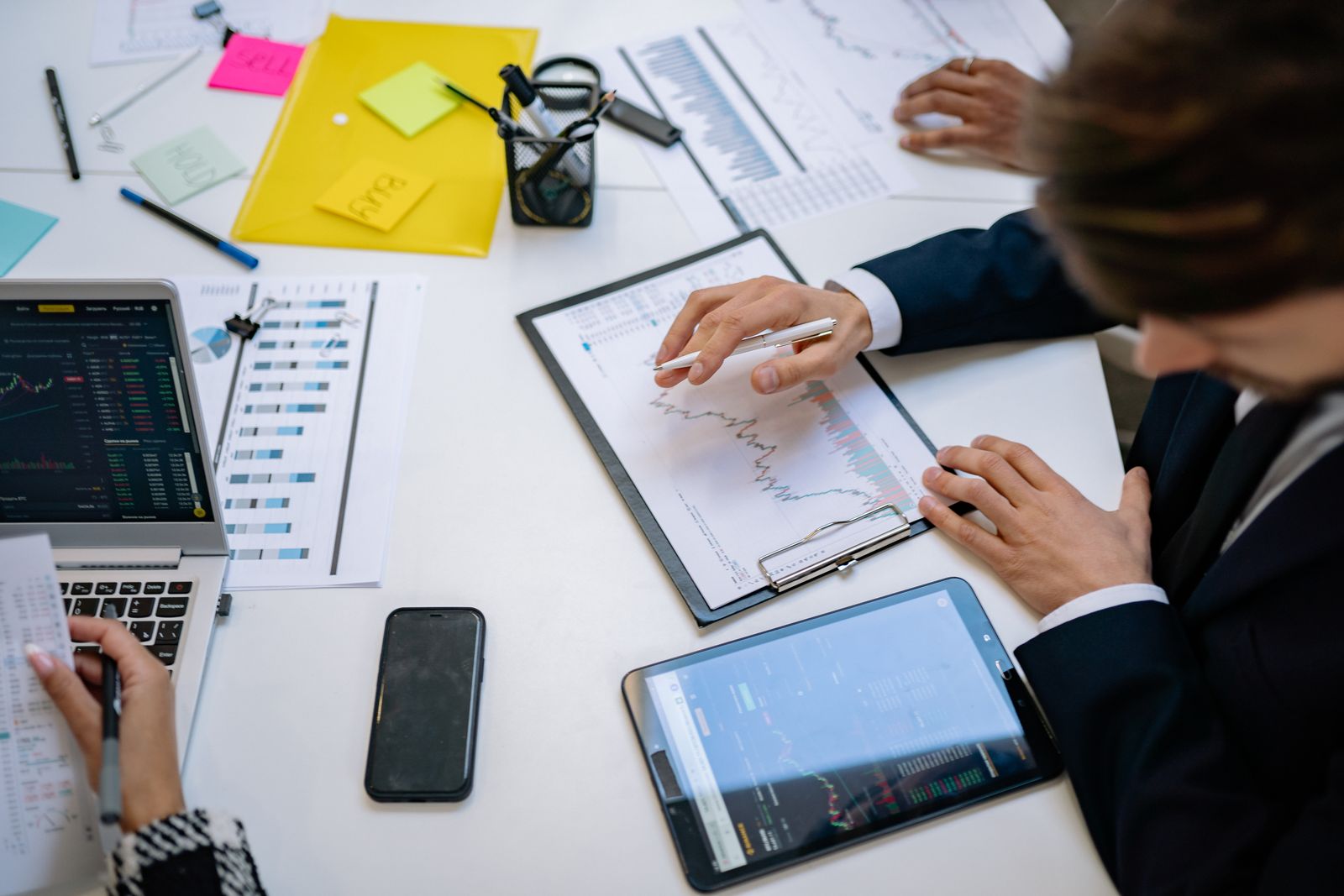 Business analytics charts used for program review